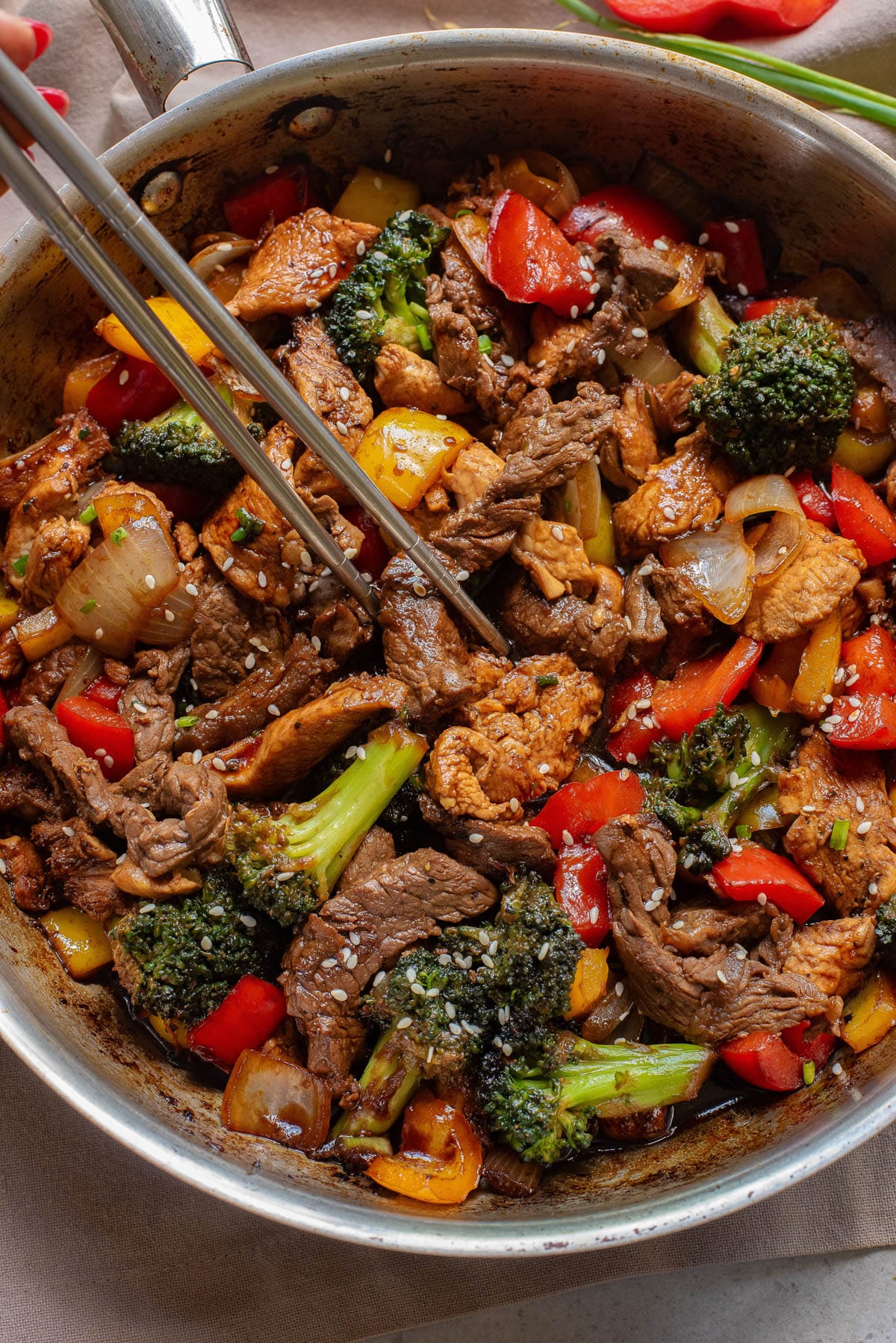 Can You Cook Chicken And Beef Together